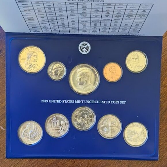 2019 UNITED STATES MINT UNCIRCULATED COIN SET (P) - Picture 1 of 9